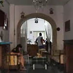 Ostello Casa Dei Fiori *