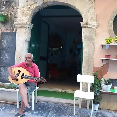 호스텔 Casa Dei Fiori *
